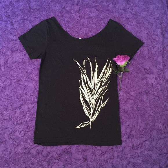 Beyond Her Altered Tee Shirt - Picture 1 of 8